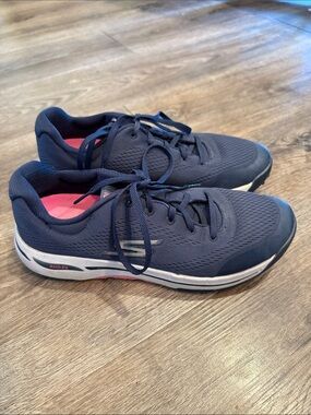 Skechers Women's Go Golf Shoes - Navy/Pink- Size 9